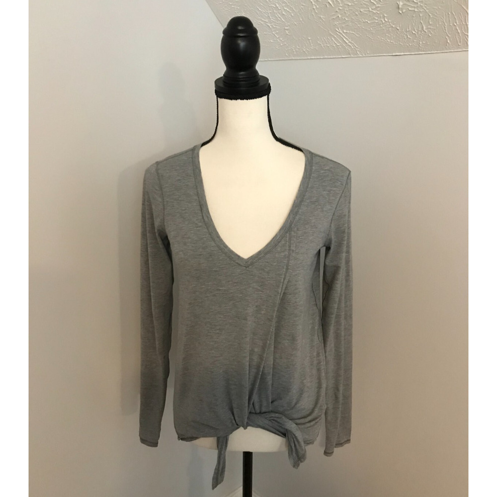 Lululemon Knot a Problem Long Sleeve Gray Draped Tee - Picture 5 of 9